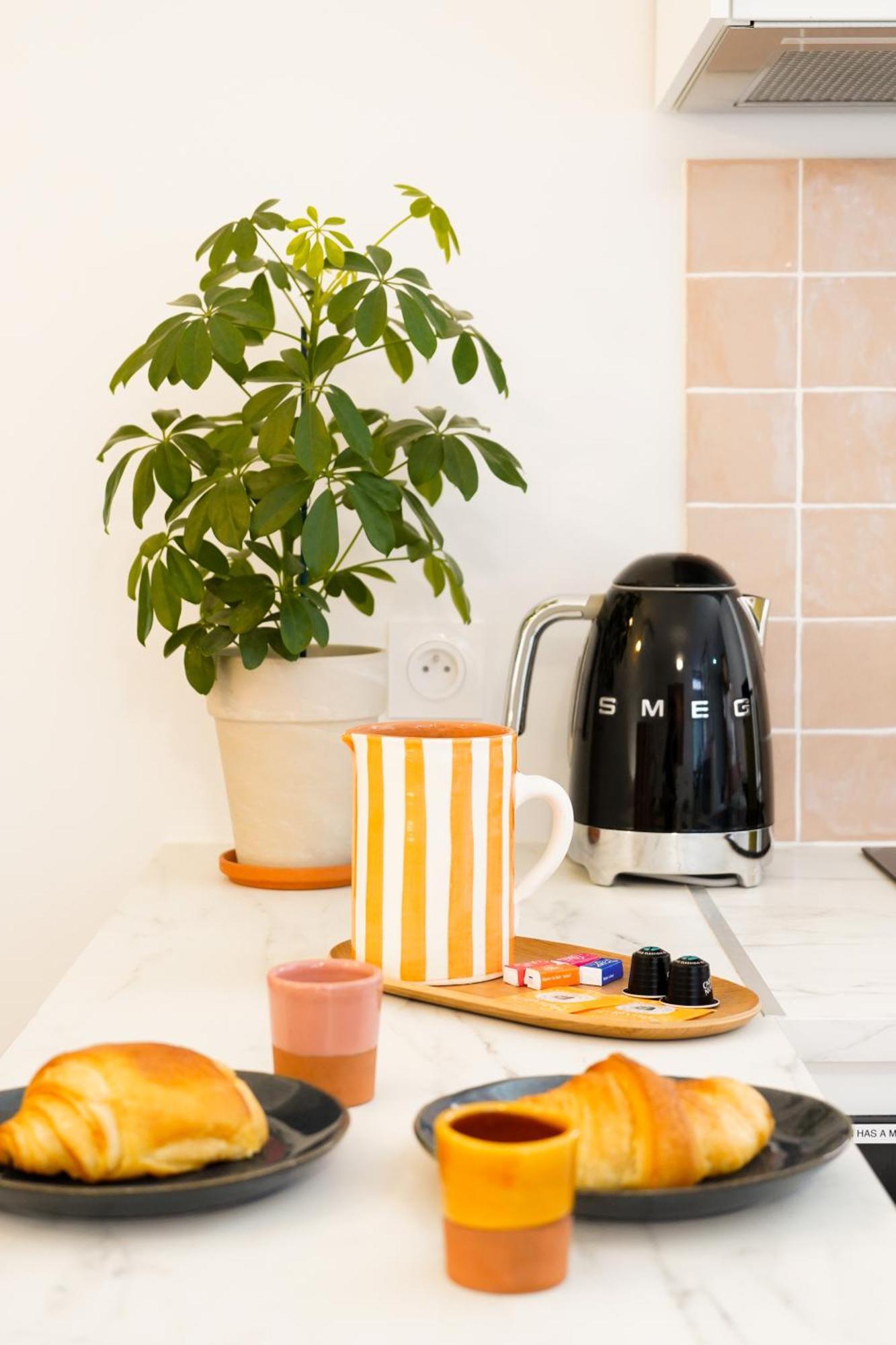Le Cocon D'Alice - Cosy, Calme, Central Et Climatise Annecy Exterior photo